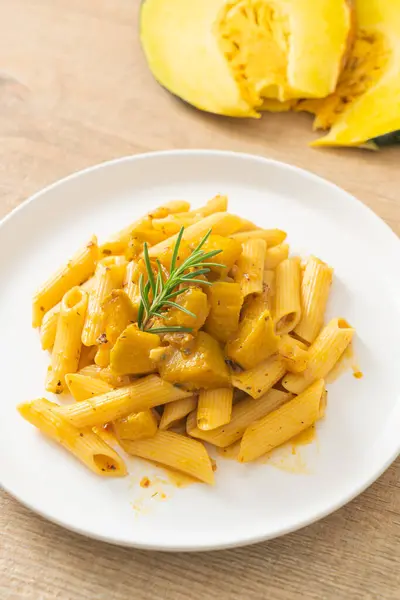 Pumpkin Penne Pasta Alfredo Sauce Vegan Vegetarian Food Style — Stock Photo, Image