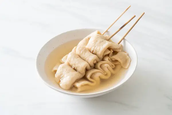 Odeng Sate Kue Ikan Korea Dalam Sup Gaya Makanan Jalanan Stok Gambar