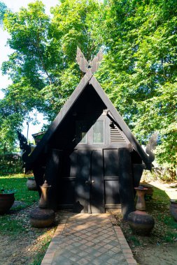 Baan Dam Müzesi (Black House), Tayland 'ın Chiang Rai şehrinin en ünlü yeri.