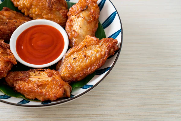 Crispy Fried Chicken Wings with Fish Sauce