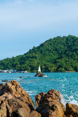 Chedi Klang Nam unseen and landmark at Ban Hua Laem, Chanthaburi in Thailand