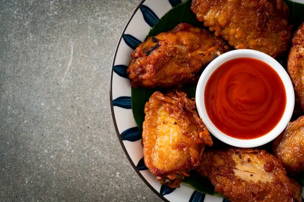 Crispy Fried Chicken Wings with Fish Sauce