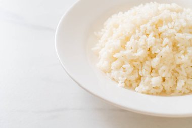 Tay yasemini pilavı pişirdim.