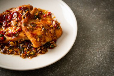 Fried Snapper Belly with Spicy Garlic Soy Sauce in Asian Style