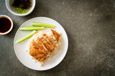 Grilled Chicken with Steamed Rice in Hainan style