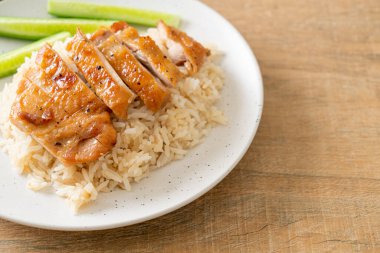 Grilled Chicken with Steamed Rice in Hainan style