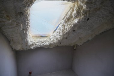 Polyurea püskürtme, köpük kaplama yalıtım çatı.