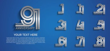 Yıldönümü logotype premium koleksiyonu gümüş rengi mavi arkaplanda çoklu çizgi biçimini ayarla