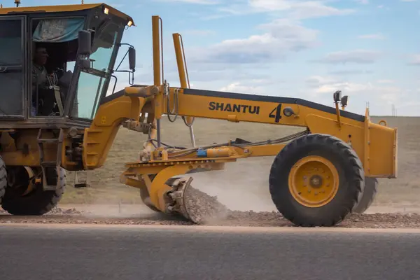 Yeni bir yol silindiri yapımı