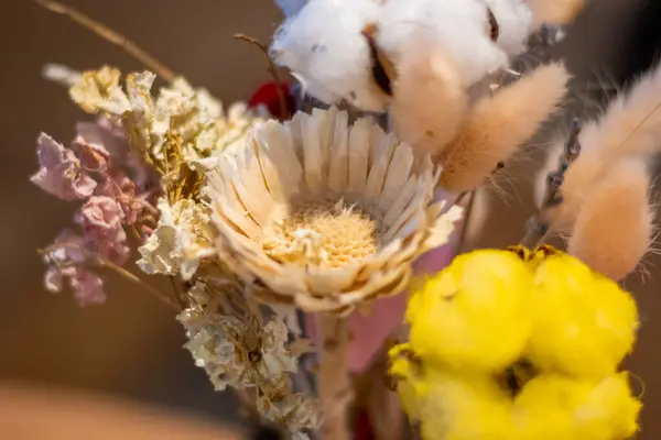 Bir buket çiçek. Bahar konsepti. 