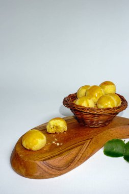 Ev yapımı Endonezya ananaslı turta ya da Nastar, Idul Fitri 'yi, Kurban Bayramı' nı ve Noel 'i kutladı..