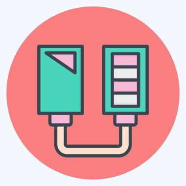 Simge Güneş Gücü Şarjı. Yükleme sembolüyle ilgili. renk arkadaşı stili. dizayn edilebilir