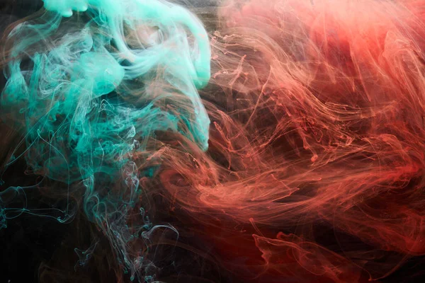 エメラルドレッドのインクの抽象的な背景 フック 化粧品のためのアクリル絵具の背景 神秘的な煙雲 カラフルな霧 — ストック写真