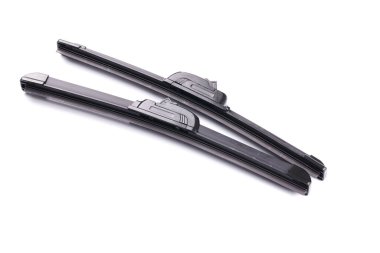 Beyaz arkaplan kırpma yolunda izole edilmiş bir çift araba sileceği