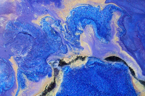 豪華な抽象的背景 液体芸術 金色の塗料ストレーク 大理石の質感とブルーアルコールインク — ストック写真