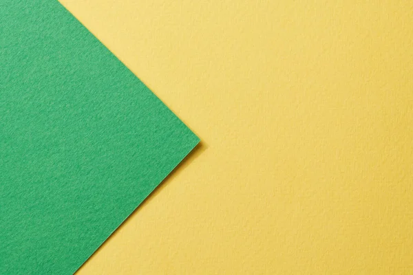 粗糙的牛皮纸背景 纸质地呈黄绿色 带有文本复制空间的Mockup — 图库照片