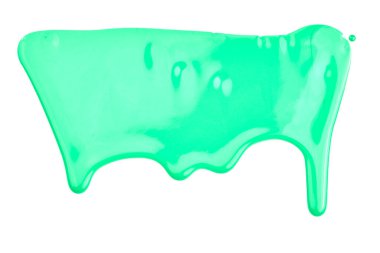 Boya damlaları beyaz kağıda akıyor. Yeşil mürekkep soyut arkaplanı lekeler