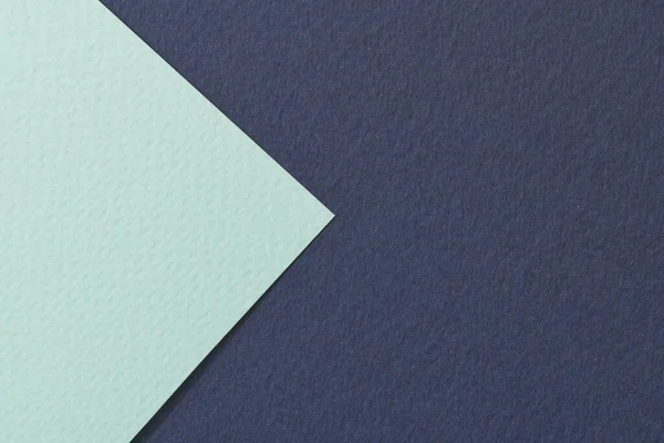 ラフなクラフト紙の背景 紙の質感ミントブルーの色 テキストのコピースペースを持つモックアップ — ストック写真