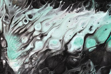 Özel güzel desen, soyut akışkan sanat arkaplanı. Birbirine karıştırılmış yeşil siyah boyalar akışı. Yazdırma ve dizayn için mürekkep dokusu lekeleri ve çizgileri