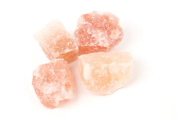 喜马拉雅山盐岩块 天然粉红盐晶体 白色背景隔离 — 图库照片