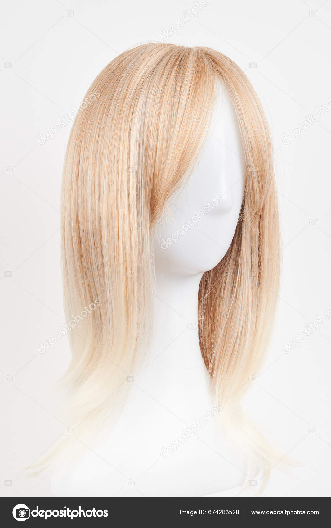 Natural Looking Blonde Wig White Mannequin Head Long Hair Plastic Stock  Photo by ©amixstudio 674283520