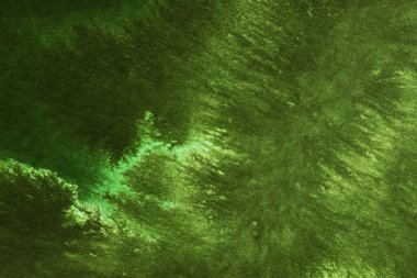 Siyah ve yeşil soyut arka plan. Renkli mürekkep lekeleri, lekeler, duvar kağıdı baskısı. Yaratıcı arkaplan, kaotik boya fırça darbeleri, araba baskısı kalıpları