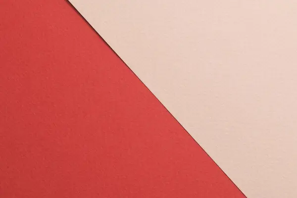 ラフなクラフト紙の背景 紙の質のベージュの赤い色 テキストのコピースペースでモックアップ — ストック写真