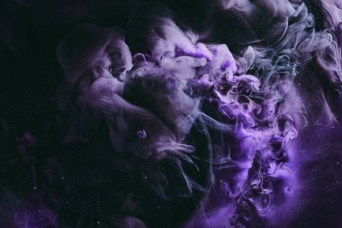 Soyut renkli arkaplan. Hareketli mor boya akışı, sıvı sıvı sanat, uzay gökyüzü