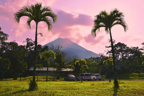 Вулкан Ареналь Рошо Чурі — стокове фото