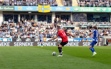 16 Eylül 2023: IFK Göteborg 'da 19 numara, Arbnor Mucolli Bromapojkarna' da 14 numara, İsveçli Alexander Johansson 23.. 