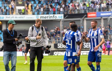 13 Ağustos 2023: IFK Göteborg 'daki mutlu ve rahatlatıcı oyuncu Marcus Berg, 1-0' ı 2-1 'e ve Curgarden IF' e karşı zafer kazandıktan sonra. 
