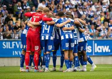 23 Temmuz 2023: Halmtad BK ile oynanan maçtan önce IFK Göteborg 'da oynayan oyuncular. Nihai sonuç 0-0. 