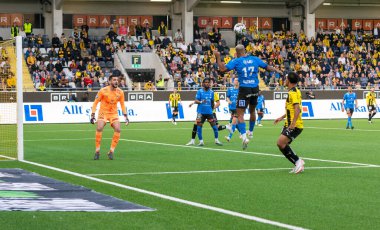 17 Eylül 2023: BK Hacken ve Halmtad BK arasındaki maç anı. Sonuç: 3-2.  