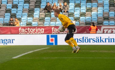 8 Ekim: Orgryte IS ve Utsikten BK arasında maç zamanı. Sonuç: 2-2