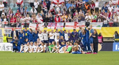 16 Temmuz 2024: İngiltere milli takımında oynayan Lions, İsveç maçından sonra Uefa Euro 2025 elemelerini kutladı. Son sonuç: 0-0. 