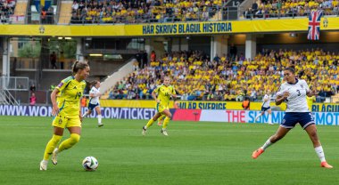 16 Temmuz 2024: Johanna Rytting Kaneryd UEFA Kadınlar EURO 2025 eleme maçında İngiltere 'ye karşı İsveç adına top attı. Son sonuç: 0-0. 