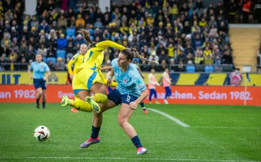 Göteborg, İsveç. 29 Ekim 2024. İsveç 'in UEFA 2025 playoff' unda Lüksemburg 'a karşı aldığı ikinci penaltıya yol açan ilk yarıda durum. 