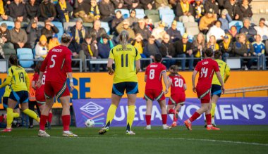 Göteborg, İsveç. 8 Nisan 2025. Gamla Ullevi Milletler Ligi 'nde İsveç ve Galler arasındaki maçın ikinci yarısında. 
