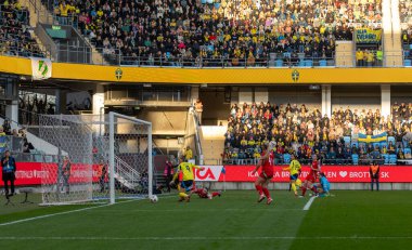 Göteborg, İsveç. 8 Nisan 2025. Gamla Ullevi Milletler Ligi 'nde İsveç ve Galler arasındaki maçın ikinci yarısında. 