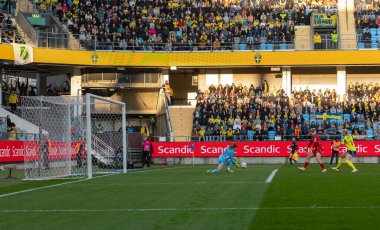 Göteborg, İsveç. 8 Nisan 2025. Gamla Ullevi Milletler Ligi 'nde İsveç ve Galler arasındaki maçın ikinci yarısında. 