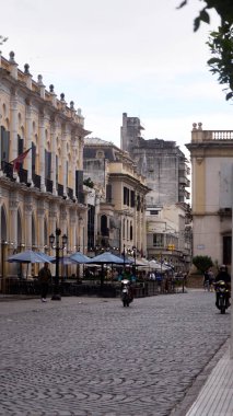 Havana, Küba - Ocak 062017 - Havana Meydanı, Küba 'nın başkenti. popüler bir turizm merkezi ve