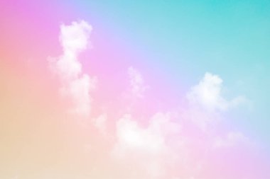 Bulut ve gökyüzü pastel renkli bir arka plan ve duvar kağıdı, soyut gökyüzü arkaplanı tatlı renklerde..