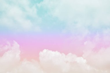 Bulut ve gökyüzü pastel renkli bir arka plan ve duvar kağıdı, soyut gökyüzü arkaplanı tatlı renklerde..