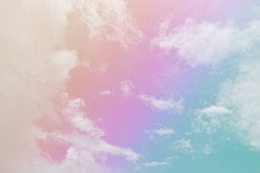 Bulut ve gökyüzü pastel renkli bir arka plan ve duvar kağıdı, soyut gökyüzü arkaplanı tatlı renklerde..