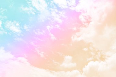 Bulut ve gökyüzü pastel renkli bir arka plan ve duvar kağıdı, soyut gökyüzü arkaplanı tatlı renklerde..