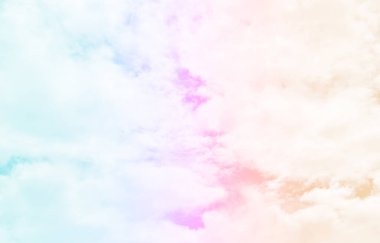 Bulut ve gökyüzü pastel renkli bir arka plan ve duvar kağıdı, soyut gökyüzü arkaplanı tatlı renklerde..