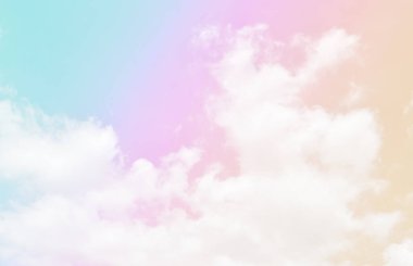 Bulut ve gökyüzü pastel renkli bir arka plan ve duvar kağıdı, soyut gökyüzü arkaplanı tatlı renklerde..
