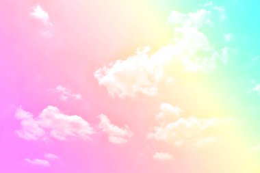 Bulut ve gökyüzü pastel renkli bir arka plan ve duvar kağıdı, soyut gökyüzü arkaplanı tatlı renklerde..