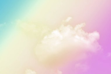 Bulut ve gökyüzü pastel renkli bir arka plan ve duvar kağıdı, soyut gökyüzü arkaplanı tatlı renklerde..
