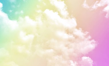 Bulut ve gökyüzü pastel renkli bir arka plan ve duvar kağıdı, soyut gökyüzü arkaplanı tatlı renklerde..